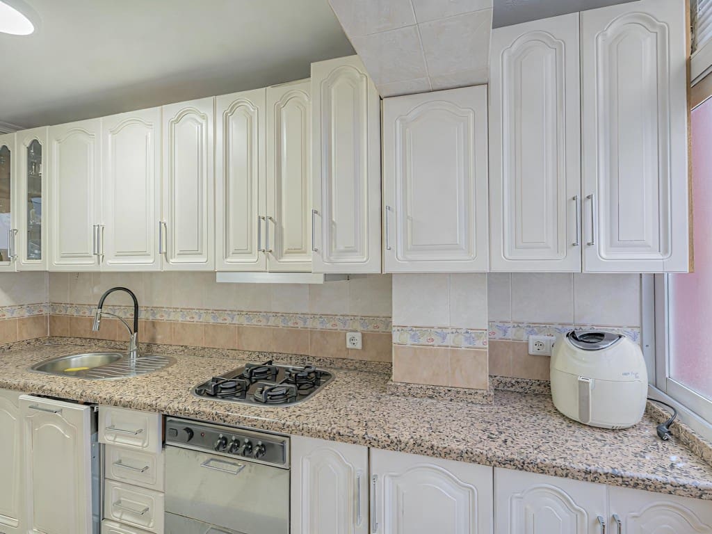 Apartamento de 3 habitaciones en Marbella en venta - 315.000 € (Ref: 9581476)