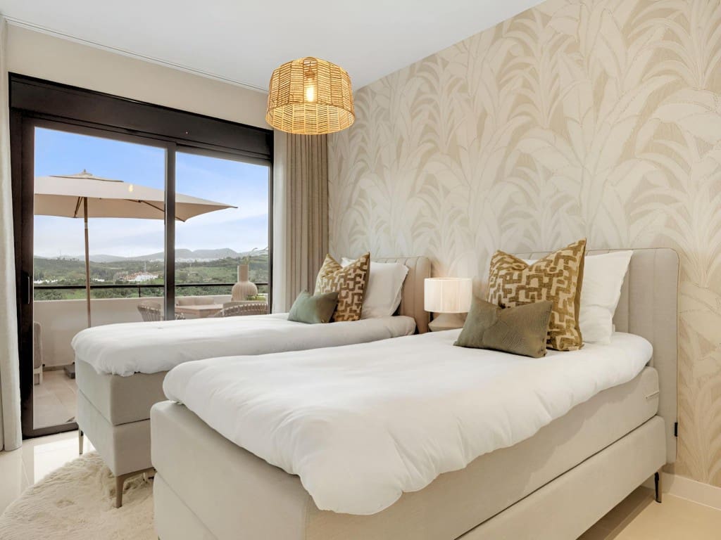 2 chambre Appartement à vendre à Estepona avec piscine - 330 000 € (Ref: 9581477)