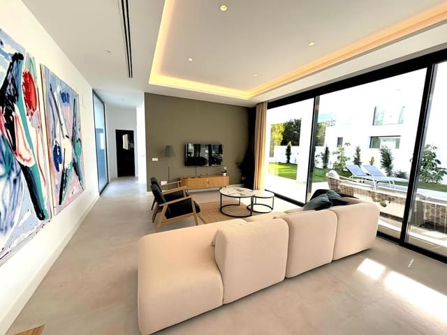 5 quarto Moradia para venda em Atalaya-Isdabe, Estepona com piscina garagem - 1 950 000 € (Ref: 9581478)