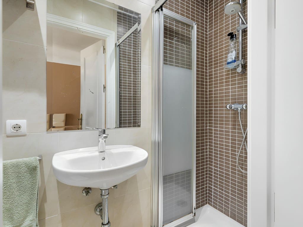 3 chambre Appartement à vendre à Nueva Andalucia avec piscine - 630 000 € (Ref: 9585318)