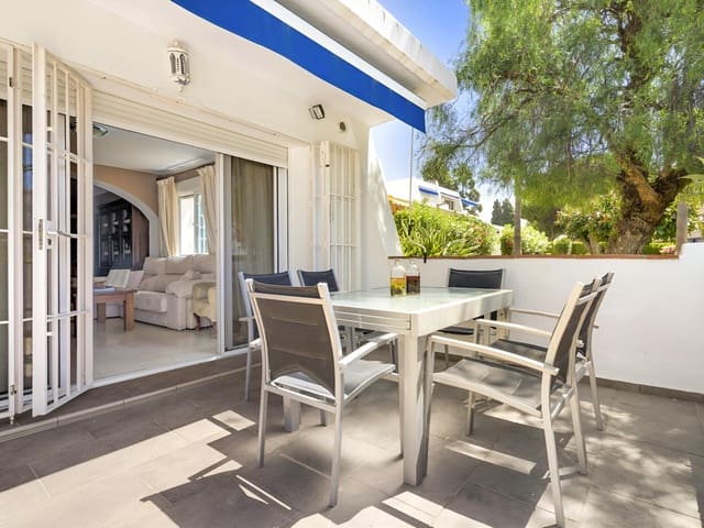 3 chambre Appartement à vendre à Nueva Andalucia, Marbella avec piscine - 630 000 € (Ref: 9585318)