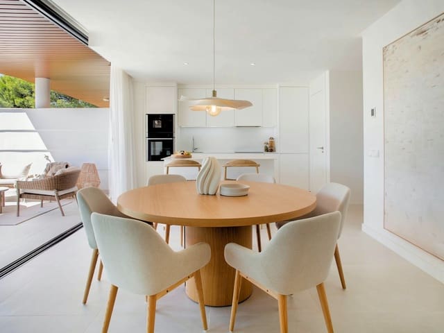 2 soveværelse Lejlighed til salg i Fuengirola med swimmingpool - € 695.000 (Ref: 9585319)