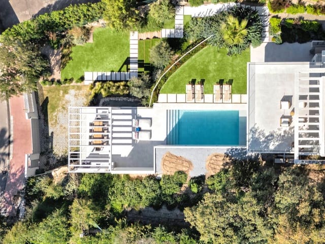 5 quarto Moradia para venda em Elviria, Marbella com piscina garagem - 4 200 000 € (Ref: 9590642)