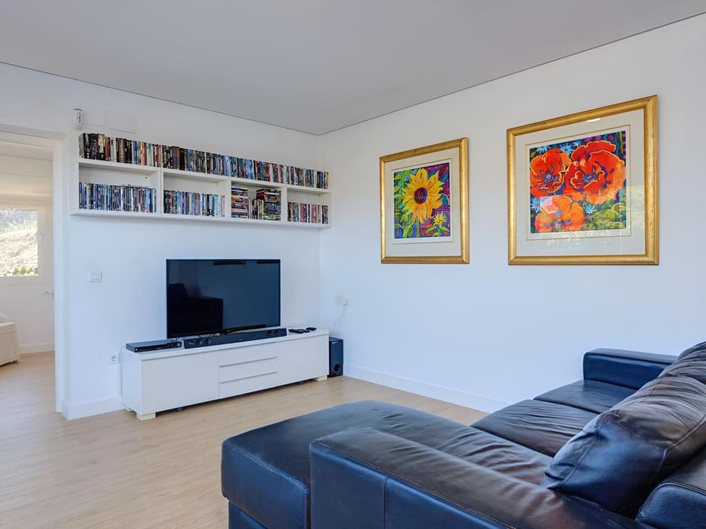 6 bedroom Villa for sale in Mijas with pool garage - € 1,850,000 (Ref: 9590643)