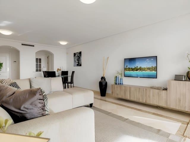 2 makuuhuone Huoneisto myytävänä paikassa Los Arqueros, Benahavís mukana uima-altaan - 469 950 € (Ref: 9594580)