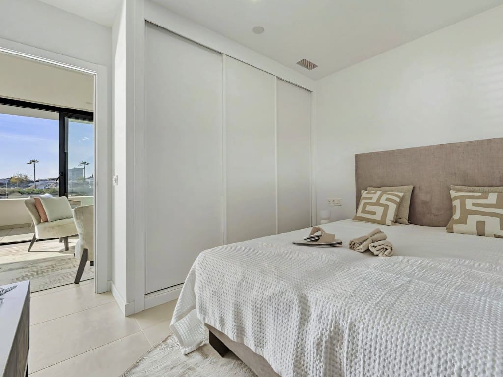 2 soverom Leilighet til salgs i Fuengirola med svømmebasseng - € 420 000 (Ref: 9598616)