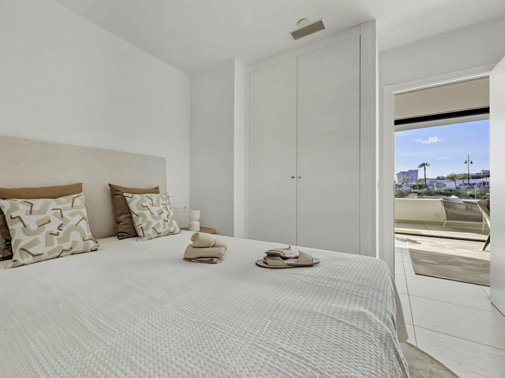 2 soverom Leilighet til salgs i Fuengirola med svømmebasseng - € 420 000 (Ref: 9598616)