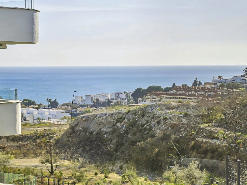 2 soverom Leilighet til salgs i Fuengirola med svømmebasseng - € 420 000 (Ref: 9598616)