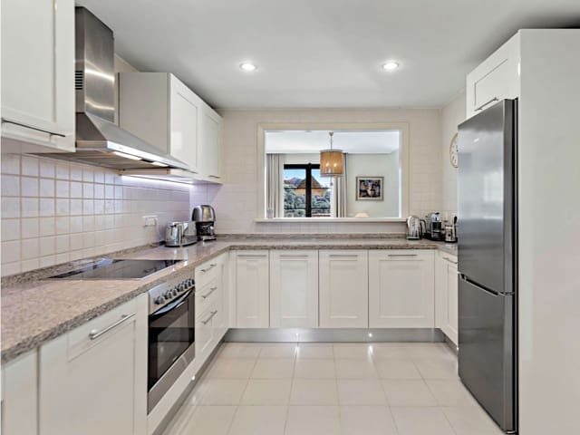 4 soveværelse Byhus til salg i Los Arqueros, Benahavís med swimmingpool garage - € 1.050.000 (Ref: 9598617)