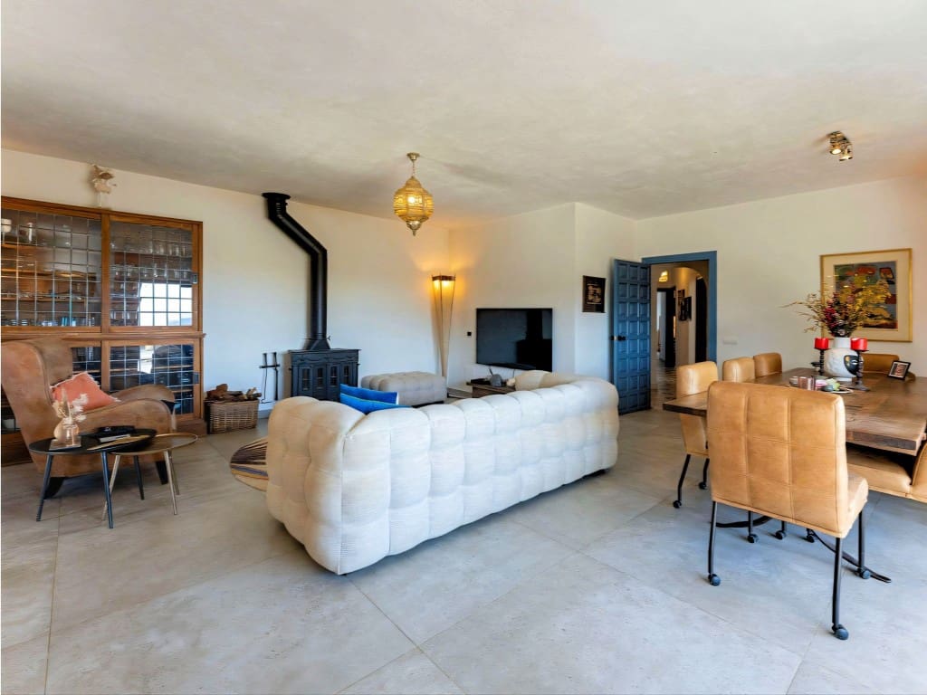 4 soveværelse Villa til salg i Alhaurin el Grande med swimmingpool - € 849.000 (Ref: 9604553)