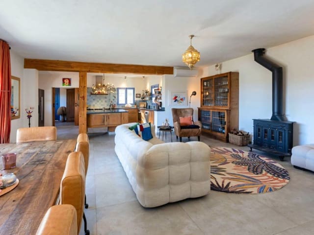 4 soveværelse Villa til salg i Alhaurín el Grande med swimmingpool - € 849.000 (Ref: 9604553)