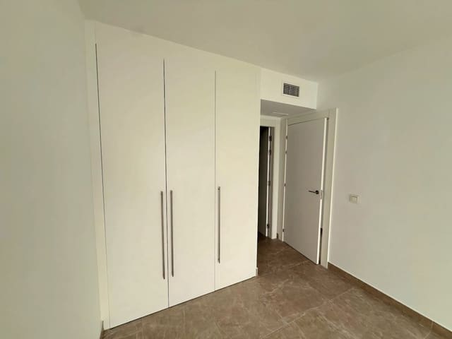 2 sovrum Lägenhet till salu i Estepona med pool - 520 000 € (Ref: 9614644)