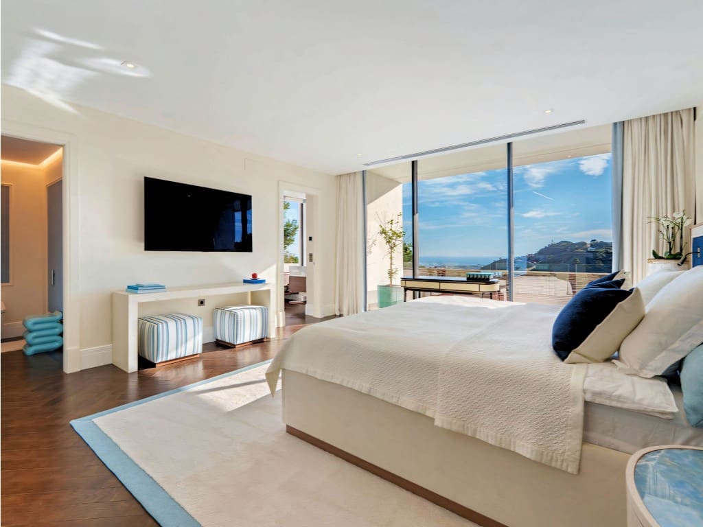 5 soverom Villa til salgs i El Madronal med svømmebasseng garasje - € 8 995 000 (Ref: 9614645)