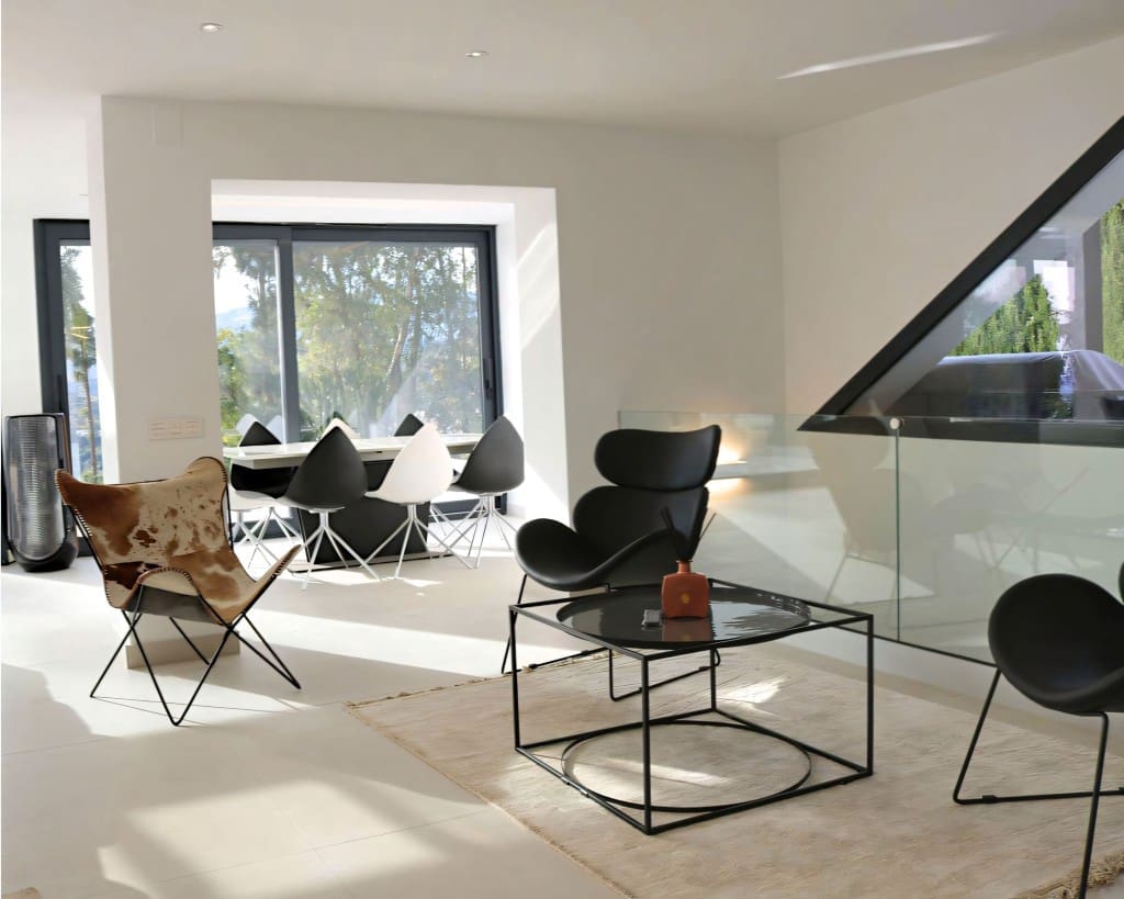 4 bedroom Villa for sale in Nueva Andalucia with pool garage - € 2,790,000 (Ref: 9614646)