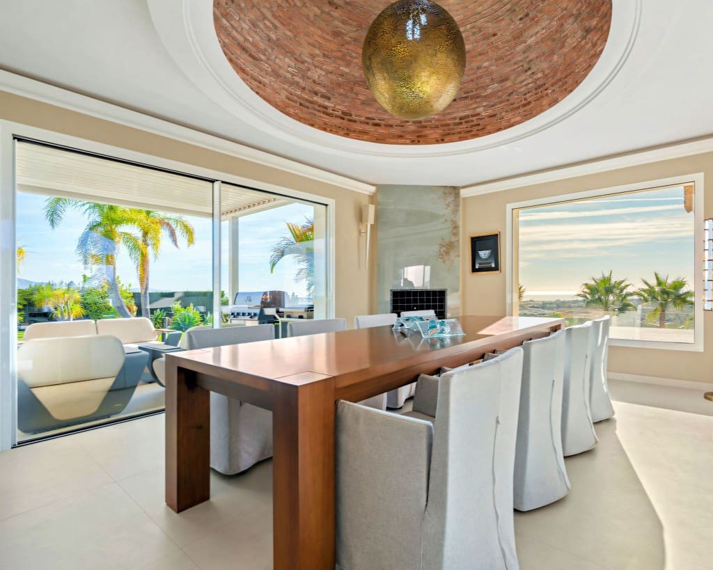 9 makuuhuone Huvila myytävänä paikassa Benahavis mukana uima-altaan 
autotalli - 8 250 000 € (Ref: 9614647)