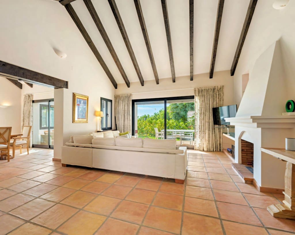 9 makuuhuone Huvila myytävänä paikassa Benahavis mukana uima-altaan 
autotalli - 8 250 000 € (Ref: 9614647)