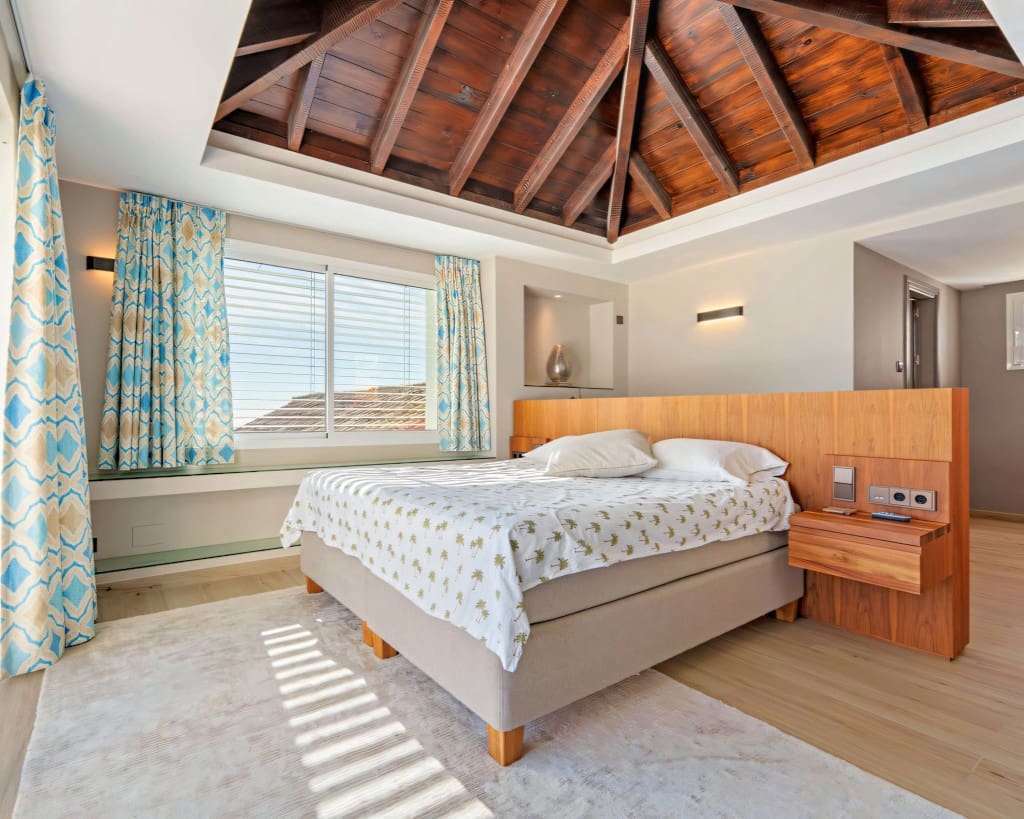 9 makuuhuone Huvila myytävänä paikassa Benahavis mukana uima-altaan 
autotalli - 8 250 000 € (Ref: 9614647)