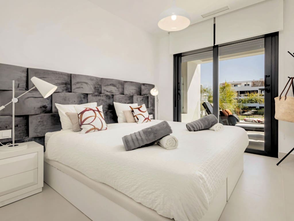 2 soveværelse Lejlighed til salg i Bel-Air med swimmingpool - € 595.000 (Ref: 9620750)