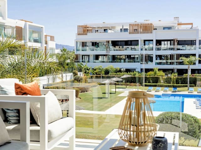 2 soveværelse Lejlighed til salg i Bel-Air, Estepona med swimmingpool - € 595.000 (Ref: 9620750)