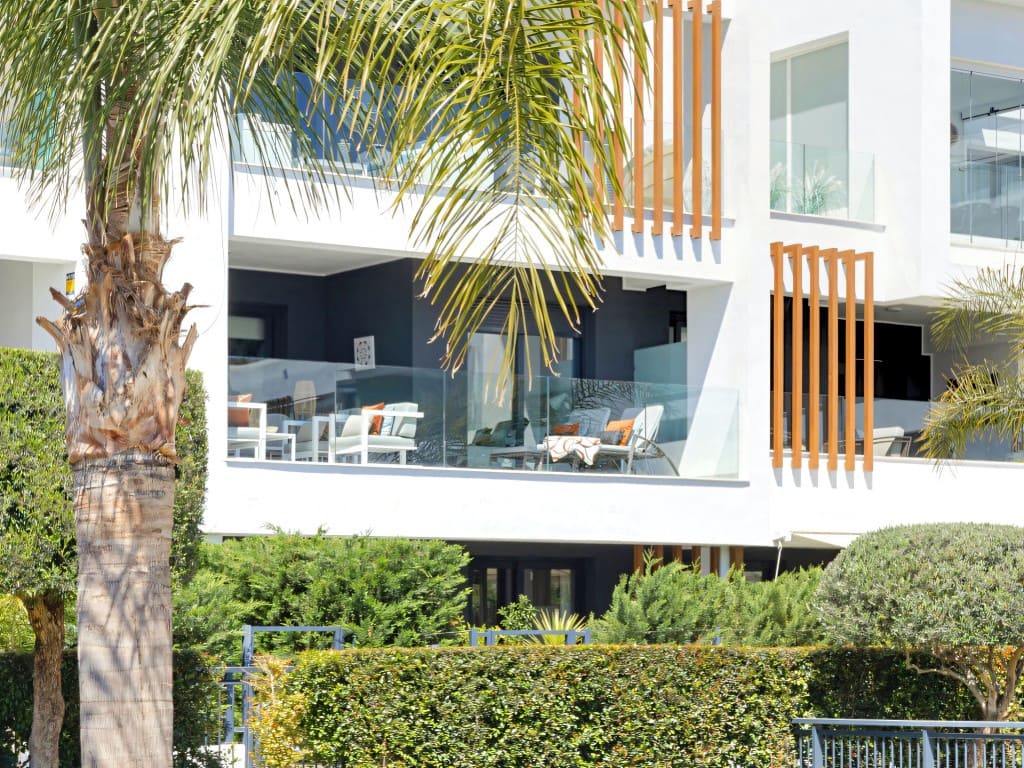 2 soveværelse Lejlighed til salg i Bel-Air med swimmingpool - € 595.000 (Ref: 9620750)