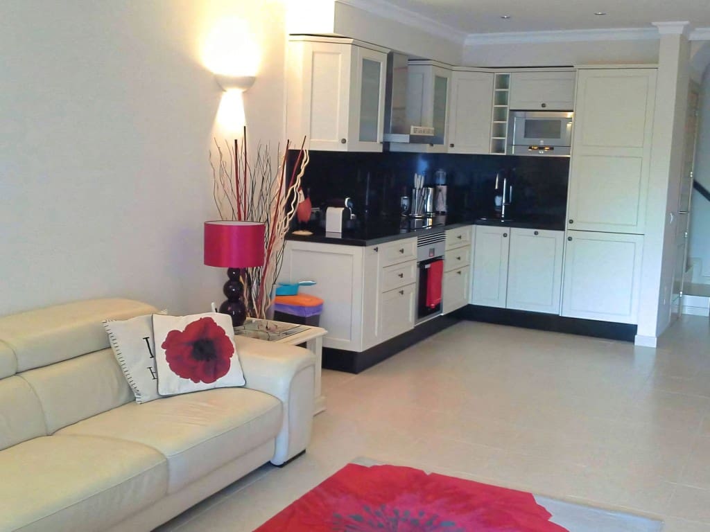 4 slaapkamer Huis te koop in Calahonda met zwembad - € 475.000 (Ref: 9622297)