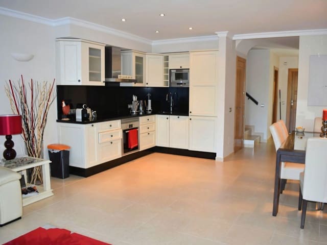 4 slaapkamer Huis te koop in Calahonda, Mijas met zwembad - € 475.000 (Ref: 9622297)