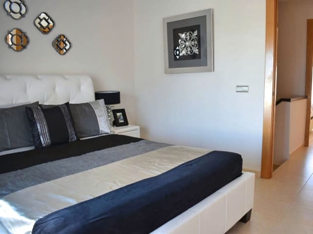 4 slaapkamer Huis te koop in Calahonda, Mijas met zwembad - € 475.000 (Ref: 9622297)