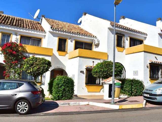 4 slaapkamer Huis te koop in Calahonda, Mijas met zwembad - € 475.000 (Ref: 9622297)