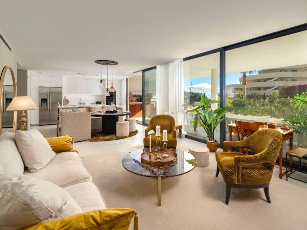 3 bedroom Apartment for sale in Fuengirola with pool garage - € 940,000 (Ref: 9625185)