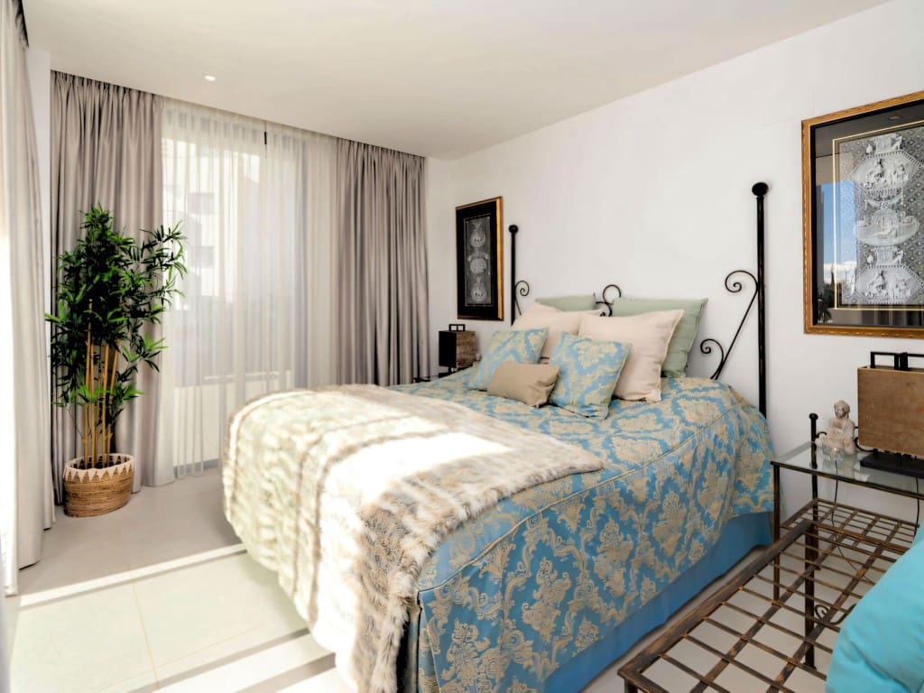 3 bedroom Apartment for sale in Fuengirola with pool garage - € 940,000 (Ref: 9625185)