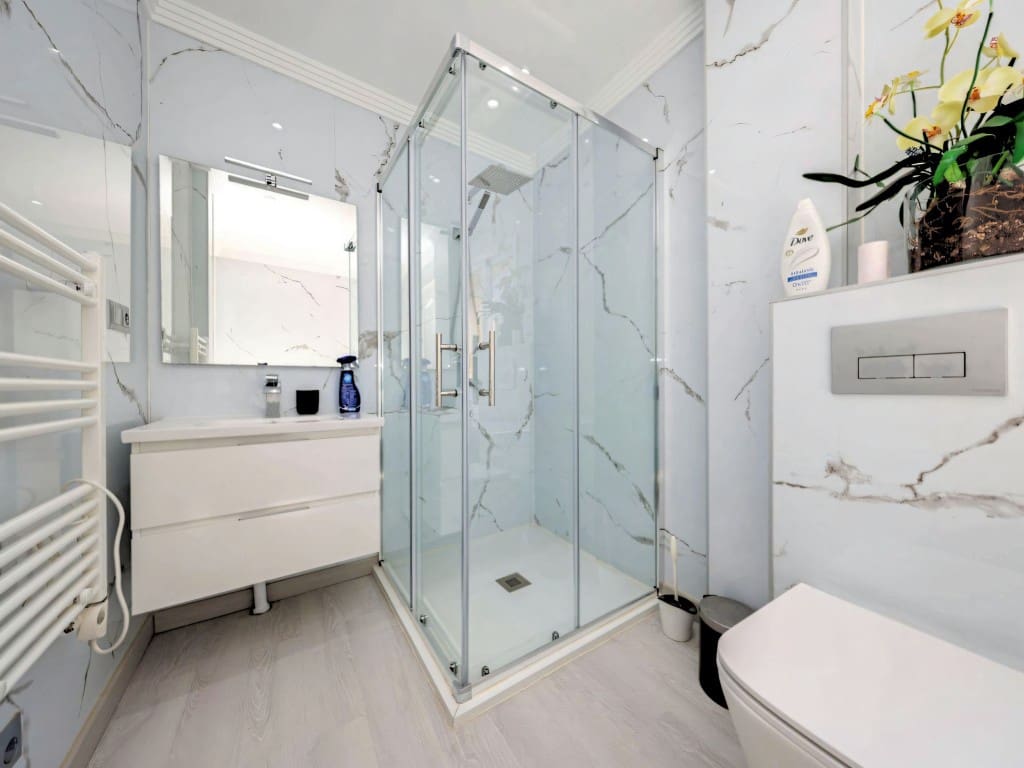 3 soveværelse Villa til salg i Coin med swimmingpool - € 520.000 (Ref: 9625187)