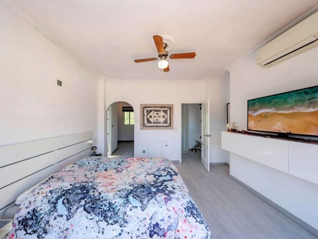 3 soveværelse Villa til salg i Coín med swimmingpool - € 520.000 (Ref: 9625187)