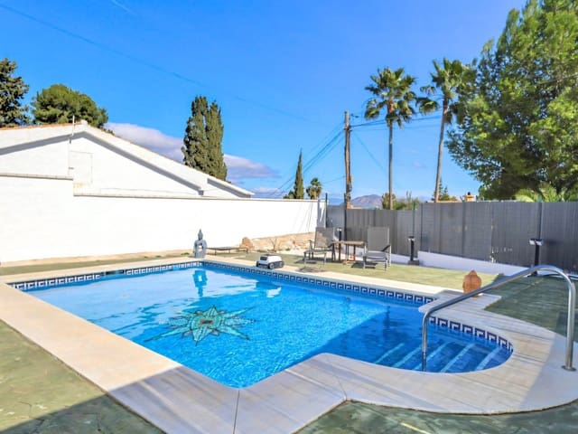 3 soveværelse Villa til salg i Coín med swimmingpool - € 520.000 (Ref: 9625187)