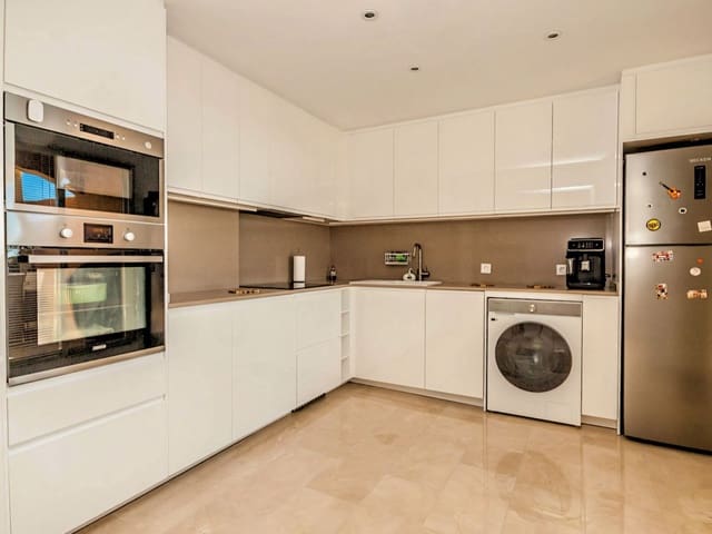 2 camera da letto Attico in vendita in Elviria, Marbella con piscina - 595.000 € (Rif: 9627142)