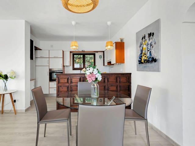 5 makuuhuone Huvila myytävänä paikassa Torrenueva, Mijas mukana uima-altaan 
autotalli - 1 100 000 € (Ref: 9633735)