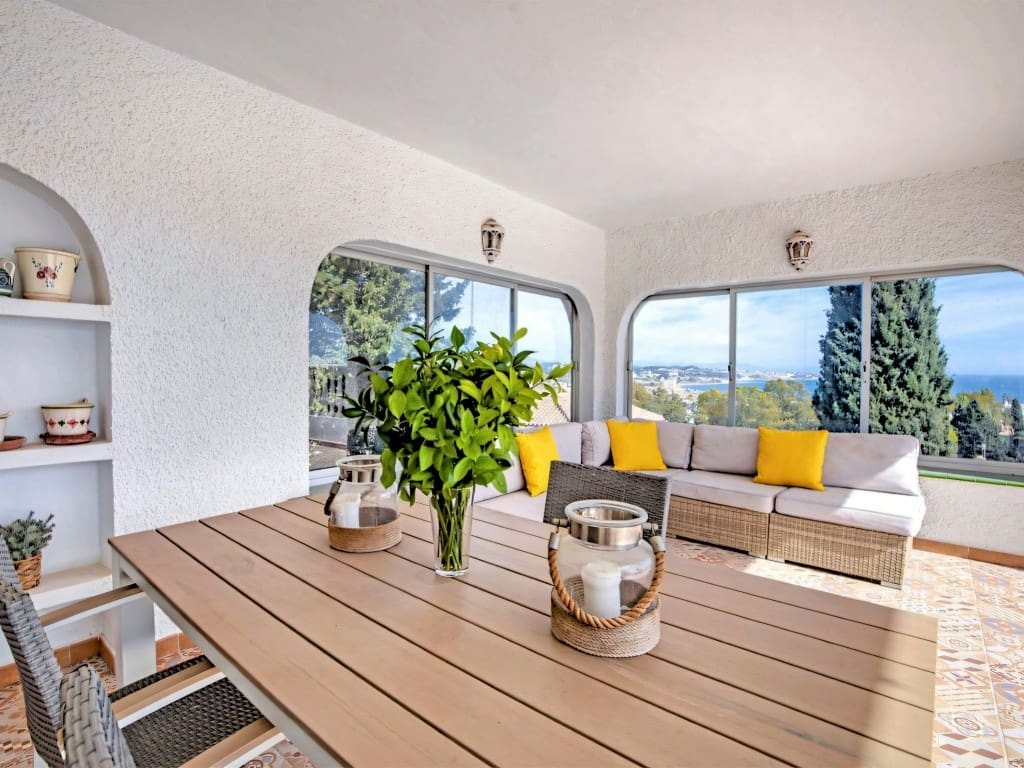 5 makuuhuone Huvila myytävänä paikassa Torrenueva mukana uima-altaan 
autotalli - 1 100 000 € (Ref: 9633735)