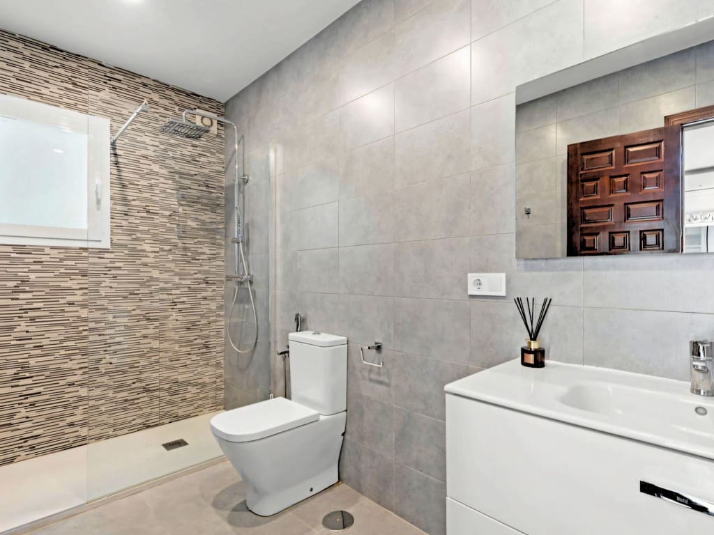 5 makuuhuone Huvila myytävänä paikassa Torrenueva mukana uima-altaan 
autotalli - 1 100 000 € (Ref: 9633735)