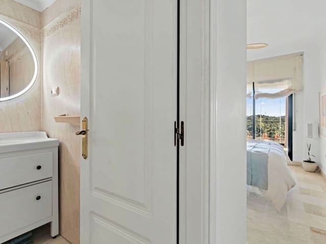 2 quarto Apartamento para venda em Elviria, Marbella com piscina - 395 000 € (Ref: 9636297)