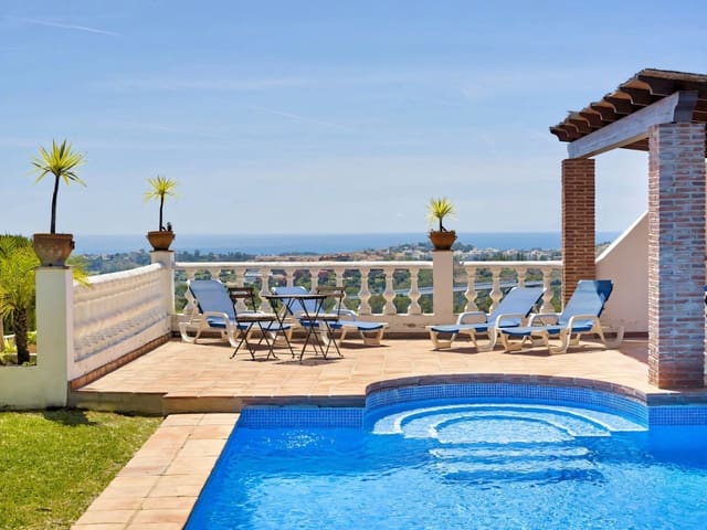 5 sovrum Villa till salu i Benahavís med pool garage - 1 475 000 € (Ref: 9636298)