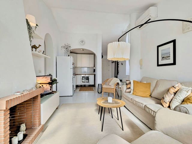 2 bedroom Penthouse for sale in Torreblanca, Fuengirola with pool - € 395,000 (Ref: 9643699)