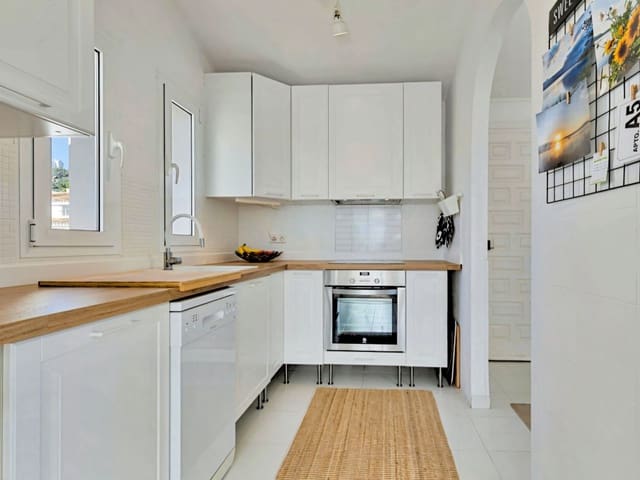 2 bedroom Penthouse for sale in Torreblanca, Fuengirola with pool - € 395,000 (Ref: 9643699)