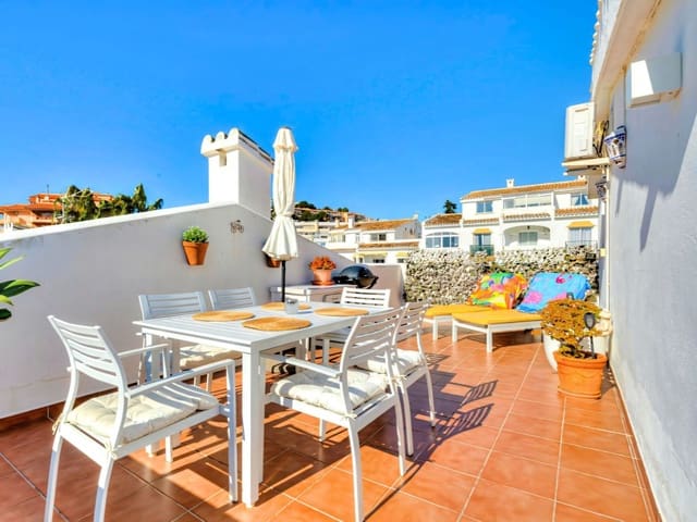 2 bedroom Penthouse for sale in Torreblanca, Fuengirola with pool - € 395,000 (Ref: 9643699)