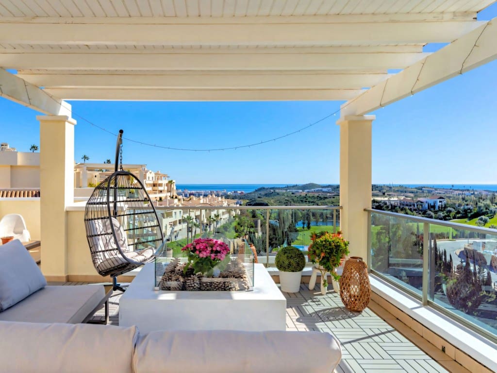 2 Zimmer Penthouse zu verkaufen in Mijas Costa mit Pool - 575.000 € (Ref: 9643700)