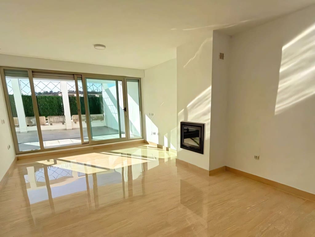 3 makuuhuone Huoneisto myytävänä paikassa La Cala de Mijas mukana uima-altaan - 459 200 € (Ref: 9647550)