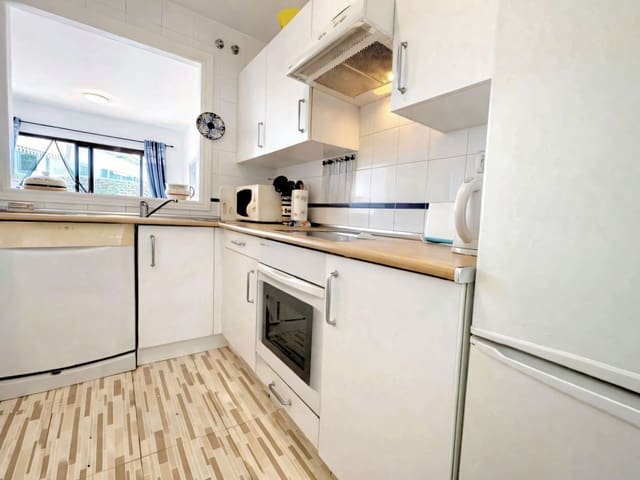 Apartamento de 2 habitaciones en Riviera del Sol, Mijas en venta con piscina - 289.950 € (Ref: 9647551)