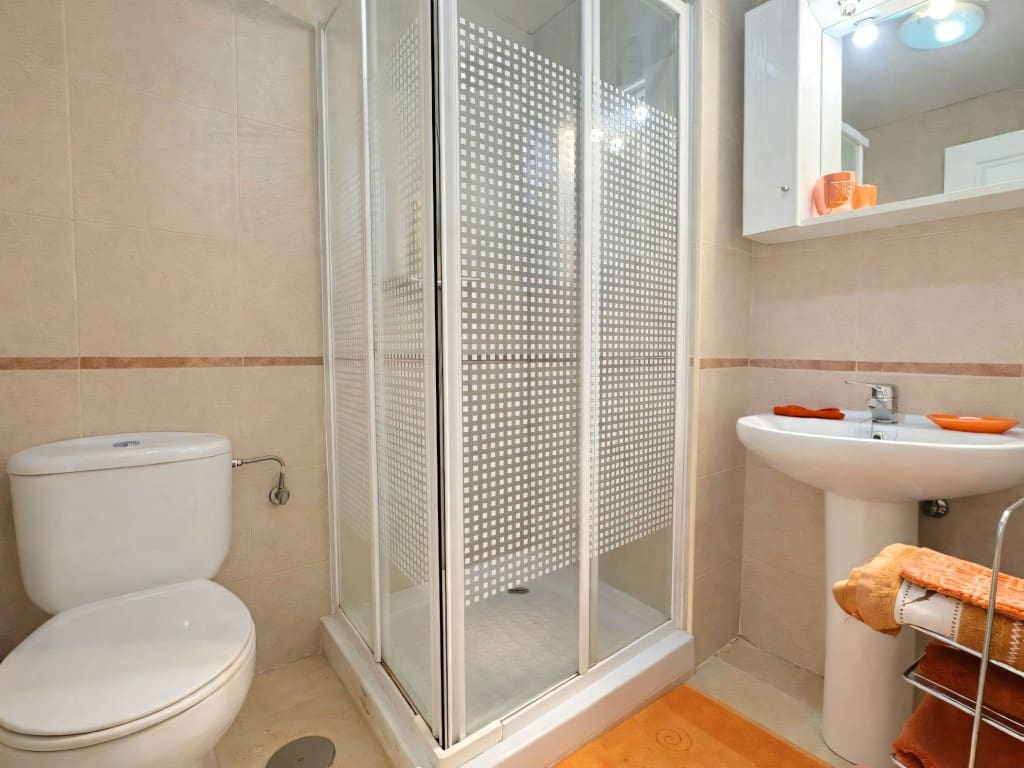 Apartamento de 2 habitaciones en Riviera del Sol en venta con piscina - 289.950 € (Ref: 9647551)