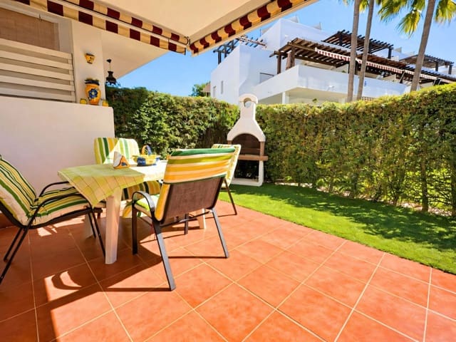 Apartamento de 2 habitaciones en Riviera del Sol, Mijas en venta con piscina - 289.950 € (Ref: 9647551)