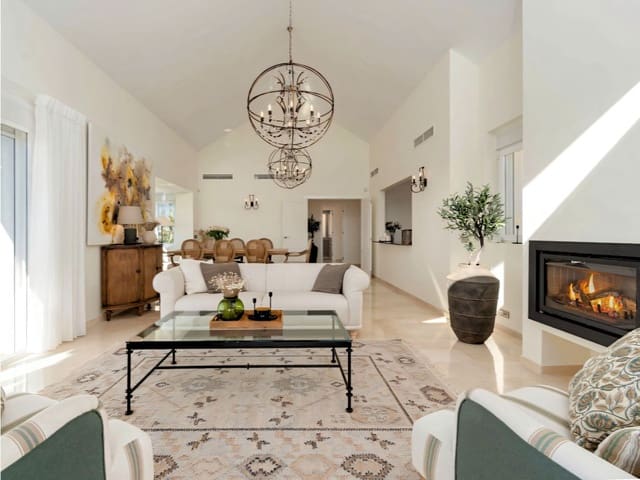 4 soveværelse Villa til salg i Mijas Costa, Mijas med swimmingpool garage - € 1.430.000 (Ref: 9647553)