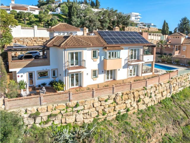 4 soveværelse Villa til salg i Mijas Costa, Mijas med swimmingpool garage - € 1.430.000 (Ref: 9647553)