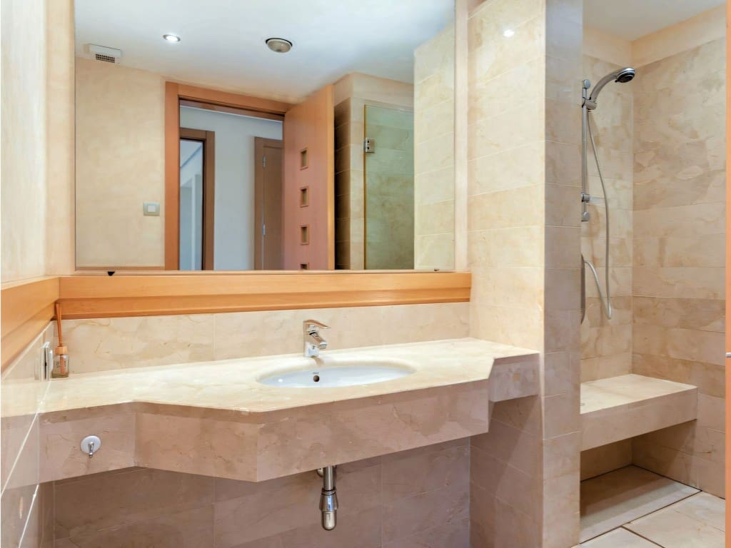 3 chambre Penthouse à vendre à La Cala de Mijas avec piscine - 540 000 € (Ref: 9651101)